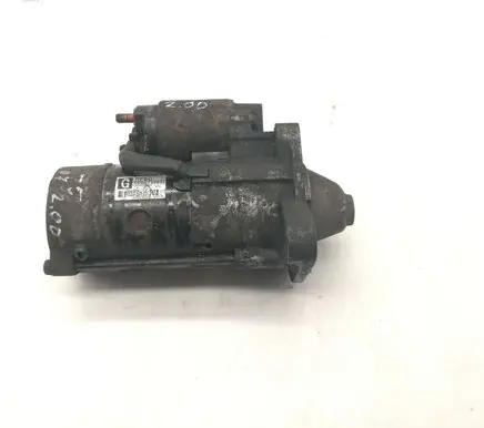 Mazda 6 Starter motor M002T88671