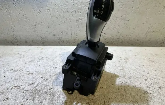 BMW 5 F10 F11 Gear selector 1002519400 9239506