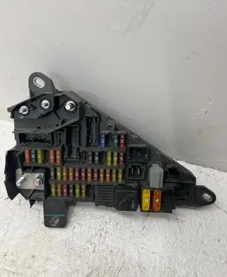 BMW 5 E60 E61 Fuse box set 6906588 518811047 0414149