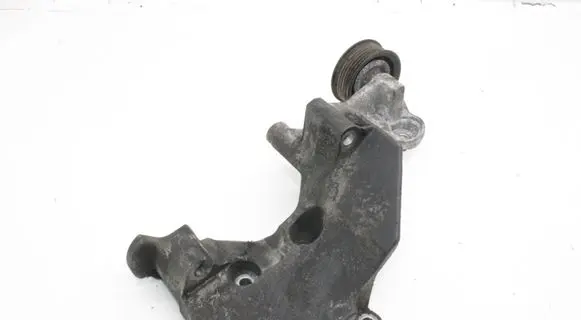 Hyundai ix35 Generator/alternator belt tensioner