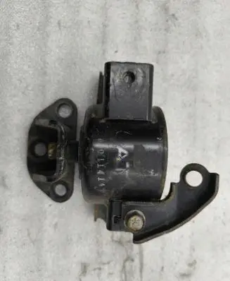 KIA Soul Engine mount vacuum valve 