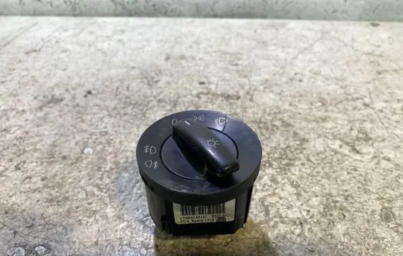 Volkswagen Caddy Light switch 1T0941431C
