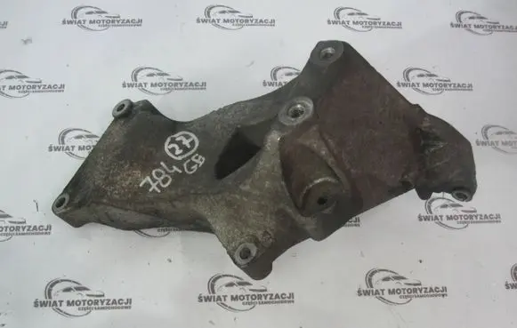 Land Rover Discovery 3 - LR3 Generator/alternator bracket 4H2Q10239EB