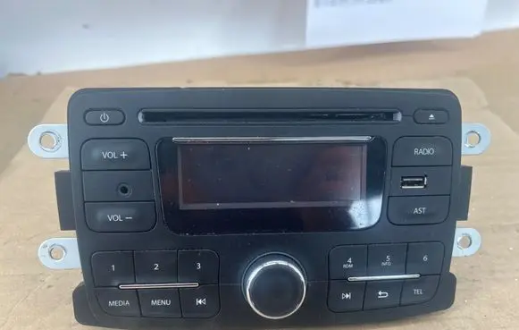 Dacia Sandero II Radio/CD/DVD/GPS head unit 281150954R 269779 HABN1003