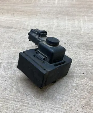 Ford Focus Turbo solenoid valve 96FB9C915