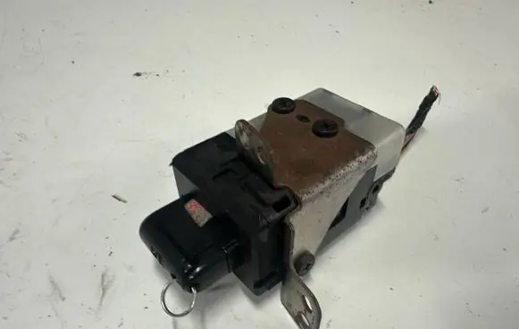 Toyota Prius (XW20) Ignition lock 626399000 D99W3799673 ETC091LPD0290