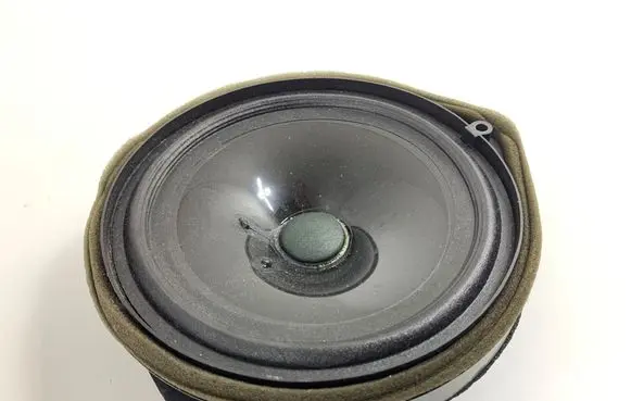 Honda CR-V Front door speaker 2H025N