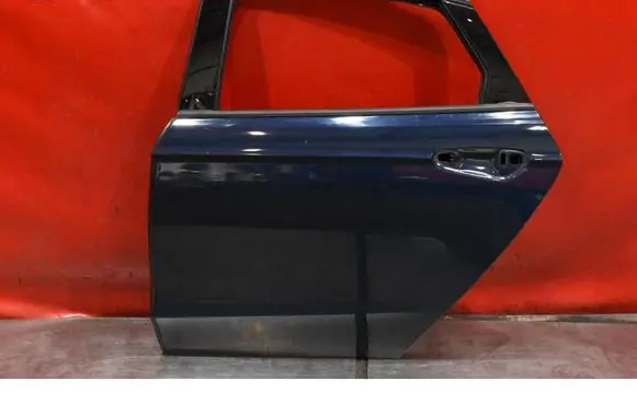 Ford Mondeo MK I Rear door