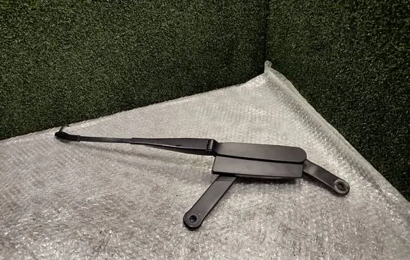 Porsche Cayenne (92A) Front wiper blade arm 7P0955410B 3390580403 97035914
