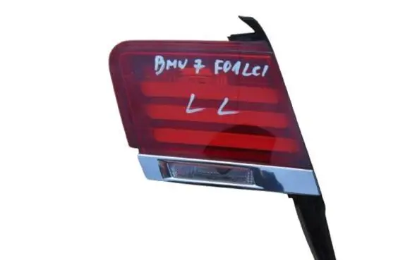 BMW 7 F01 F02 F03 F04 Tailgate rear/tail lights 7300271