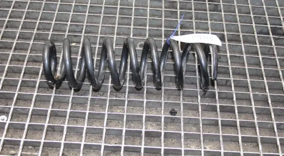 Lexus IS III XE30 Rear coil spring