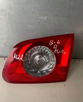 Volkswagen PASSAT B6 Tailgate rear/tail lights 3C9945094