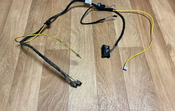 Mercedes-Benz A W168 Rear door wiring loom 1685402508 ED050199
