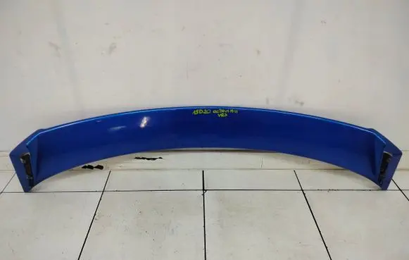 Skoda Octavia Mk2 (1Z) Rear window tailgate spoiler