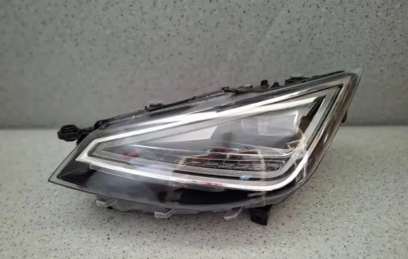 Seat Ibiza V (KJ) Headlight/headlamp 6F1941007G