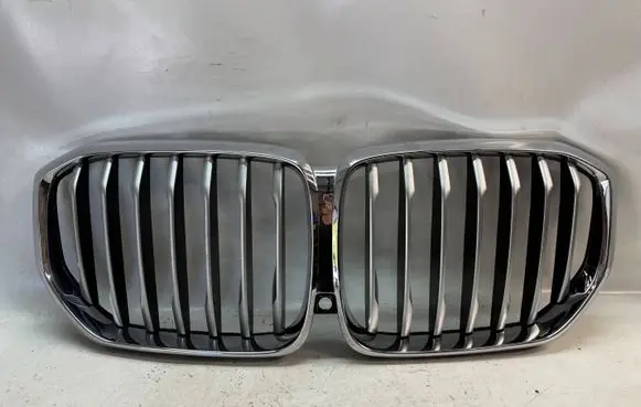 BMW X5 G05 Front bumper upper radiator grill 7454887 7454888