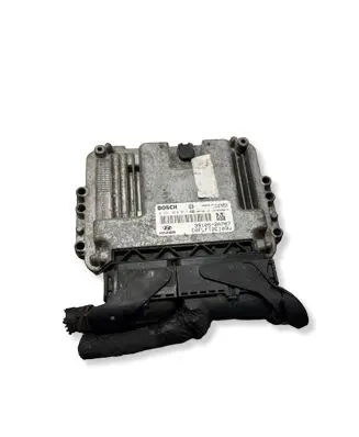 Hyundai i30 Engine control unit/module 1039S28615 391052A767 0281016011