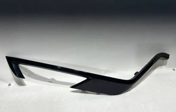 Volvo XC60 Front bumper lower grill 32227912