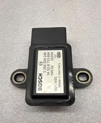 BMW 5 E39 ESP acceleration yaw rate sensor 6753694 0265005248
