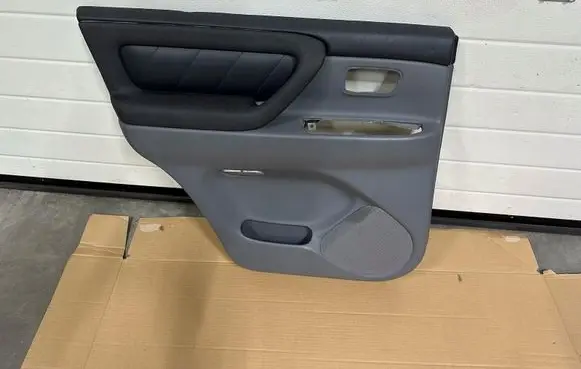 Toyota Land Cruiser (J150) Rear door card panel trim