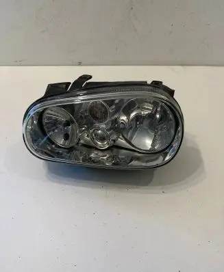 Volkswagen Golf IV Headlight/headlamp 1J1941015B