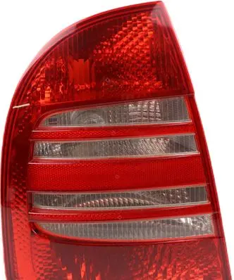 Skoda Superb B5 (3U) Rear/tail lights 3U5945095 3U5945111