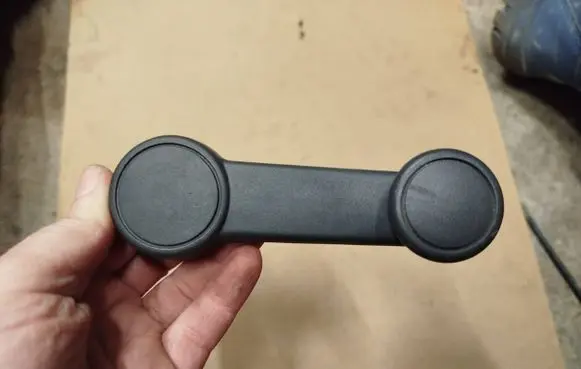 Ford Focus Rear door window winding handle 95VBV23342