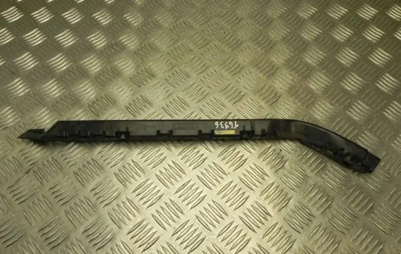 Mercedes-Benz E A207 Front bumper mounting bracket A2078850721 T6936