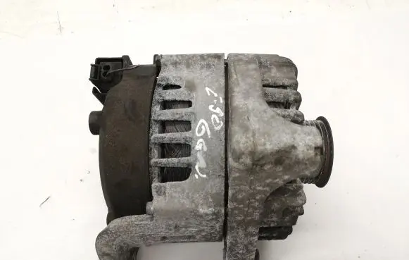 BMW 3 E90 E91 Generator/alternator 7802261 180A
