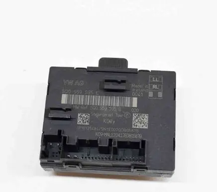 Audi A3 S3 8V Door control unit/module 5Q0959595E 5Q0959595B