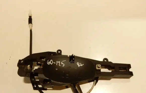 Rear door exterior handle/bracket