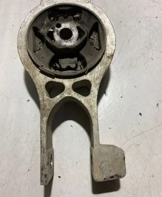 Peugeot 508 RXH Engine mount bracket 86945E