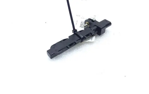 BMW 7 F01 F02 F03 F04 Crankshaft position sensor 7806782
