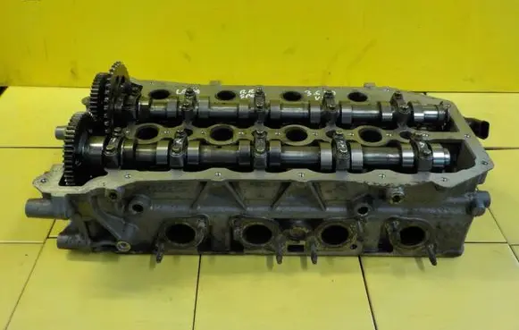 Land Rover Range Rover L322 Engine head 6H4Q6C064CB 368DT