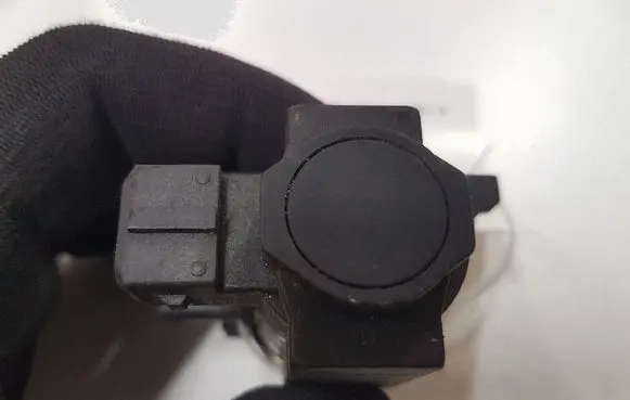 BMW 5 E39 Turbo solenoid valve 72190323 2246175