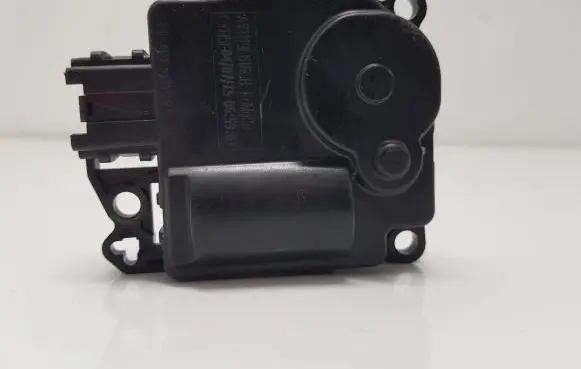 Ford Turneo Courier Air flap motor/actuator AV1119E616CB