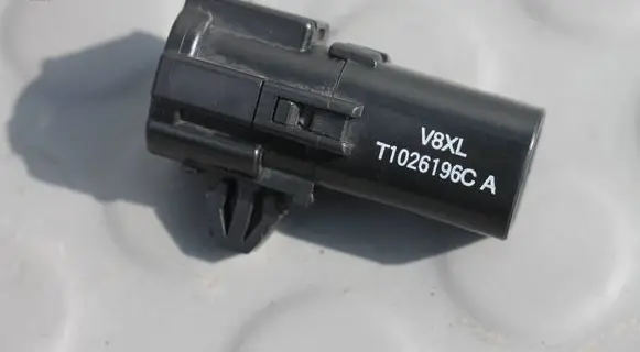 Mitsubishi L200 Outside/external air temperature sensor MITSUBISHT1026196C T1026196C