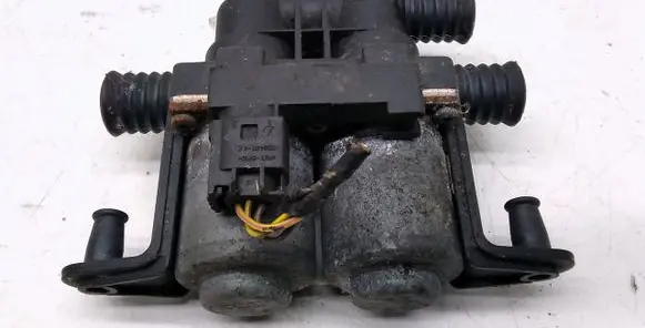 Coolant heater control valve
