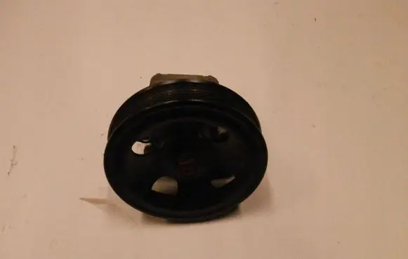 KIA Carens II Power steering pump 571002G000OE