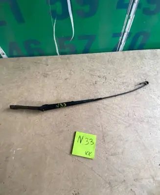 Opel Zafira A Front wiper blade arm 90582558RH