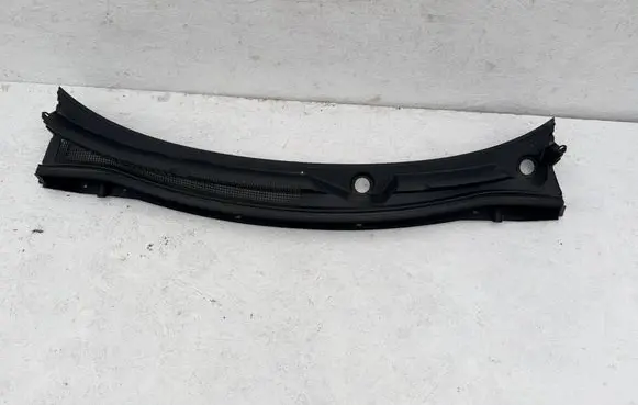 Mitsubishi Outlander Wiper trim 7405A476