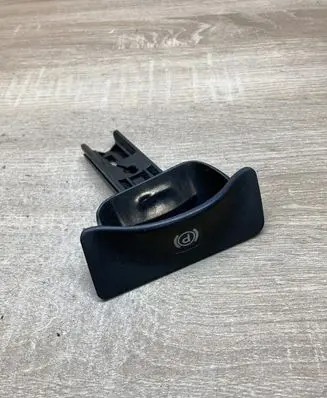 Mercedes-Benz E W211 Hand brake release handle 2114270020