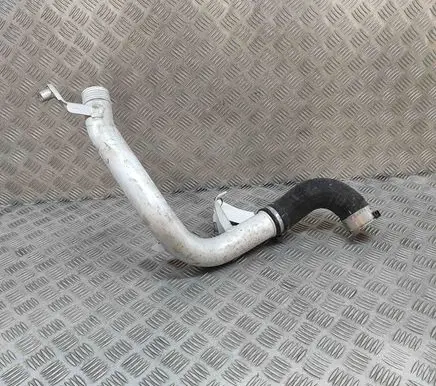 Volvo XC60 Intercooler hose/pipe 31657761