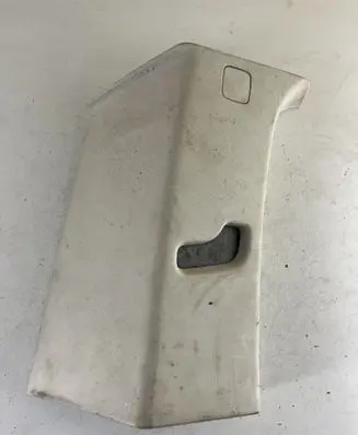Dodge Nitro (C) pillar trim P1BH87DW1AC P1BH87DW1A