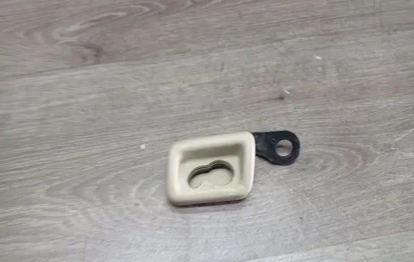 Volvo V70 Cargo luggage net fixing mount 31263041 30754730