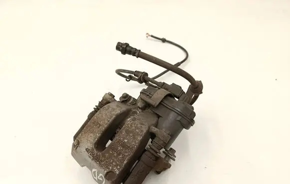 BMW 5 G30 G31 G38 Rear brake caliper 6870576 6870567