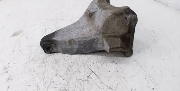 BMW X1 E84 Engine mounting bracket 6777064