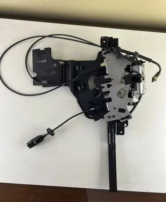 Chrysler Grand Voyager V Sliding door lock 3015441