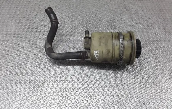 Power steering fluid tank/reservoir