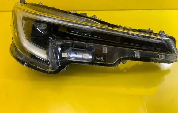 Toyota Corolla E210 E21 Headlight/headlamp 81110-02X10
